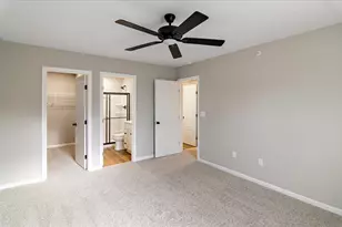 554 Foxhill Dr, Crescent Springs, KY 41017 - Photo 12