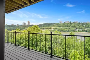 745 Manhattan Blvd, Dayton, KY 41074 - Photo 2