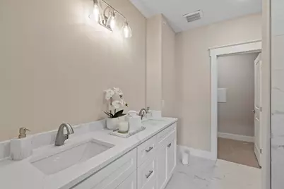 745 Manhattan Boulevard #203, Dayton, KY 41074 - Photo 18