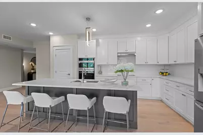 745 Manhattan Boulevard #203, Dayton, KY 41074 - Photo 6