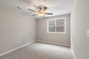 520 Foxhill Dr, Crescent Springs, KY 41017 - Photo 18