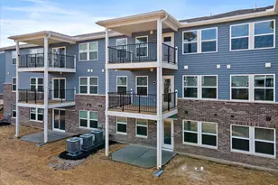 560 Foxhill Dr, Crescent Springs, KY 41017 - Photo 20