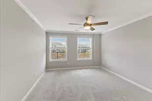 560 Foxhill Dr, Crescent Springs, KY 41017 - Photo 10