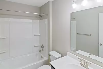 556 Foxhill Drive #12-303, Crescent Springs, KY 41017 - Photo 16