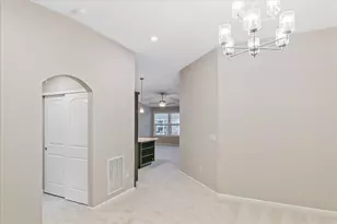 556 Foxhill Dr, Crescent Springs, KY 41017 - Photo 12