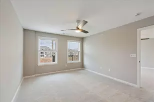 562 Foxhill Dr, Crescent Springs, KY 41017 - Photo 14