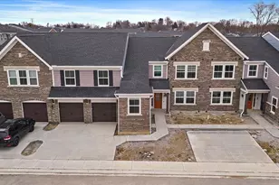 562 Foxhill Dr, Crescent Springs, KY 41017 - Photo 24