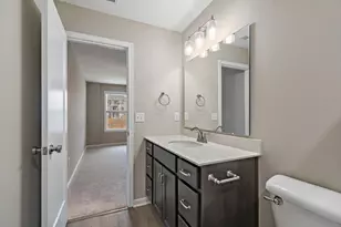 564 Foxhill Dr, Crescent Springs, KY 41017 - Photo 16