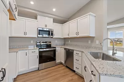 2455 Cetona Way #408-305, Taylor Mill, KY 41015 - Photo 4