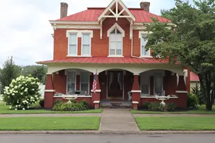 401 E 4th St, Augusta, KY 41002 - Photo 1