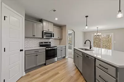 510 Foxhill Drive #14-104, Crescent Springs, KY 41017 - Photo 4