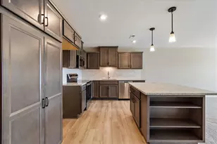 2459 Cetona Way, Taylor Mill, KY 41015 - Photo 4