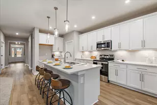 268 Vertex Pl, Fort Mitchell, KY 41017 - Photo 4