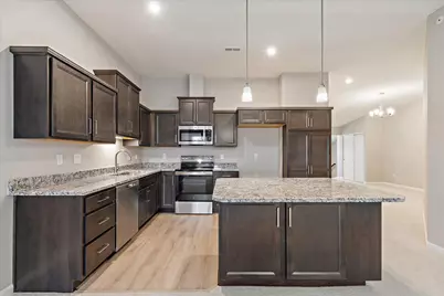 566 Foxhill Drive #12-302, Crescent Springs, KY 41017 - Photo 4