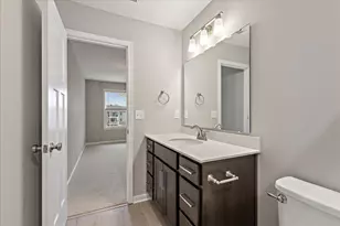 566 Foxhill Dr, Crescent Springs, KY 41017 - Photo 16