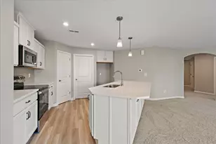 540 Foxhill Dr, Crescent Springs, KY 41017 - Photo 4