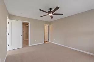 532 Foxhill Dr, Crescent Springs, KY 41017 - Photo 16