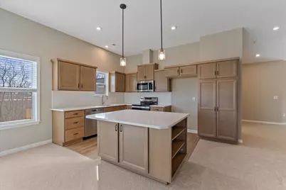 532 Foxhill Drive #13-302, Crescent Springs, KY 41017 - Photo 6