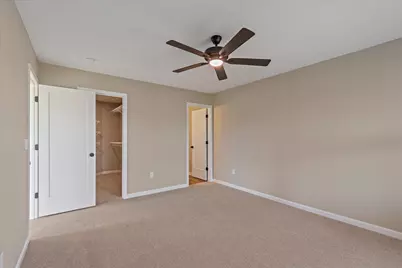 532 Foxhill Drive #13-302, Crescent Springs, KY 41017 - Photo 12