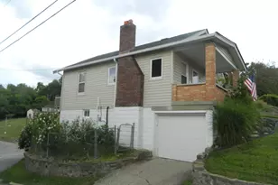 1111 Locust Ave, Dayton, KY 41074 - Photo 2