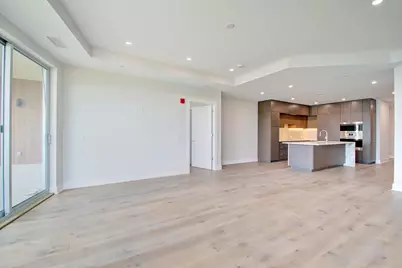 800 Ovation Way #216, Newport, KY 41071 - Photo 8