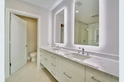 800 Ovation Way #216, Newport, KY 41071 - Photo 20