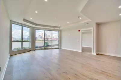 800 Ovation Way #216, Newport, KY 41071 - Photo 14