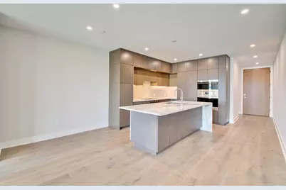 800 Ovation Way #216, Newport, KY 41071 - Photo 12