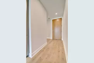 800 Ovation Way #216, Newport, KY 41071 - Photo 4