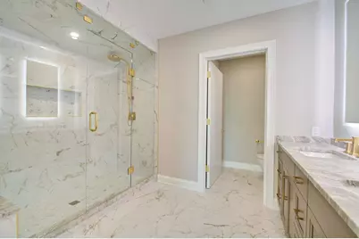 1000 Ovation Way #420, Newport, KY 41071 - Photo 18