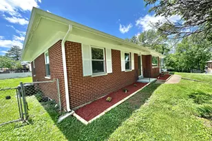 10 Kelly Ave, Williamstown, KY 41097 - Photo 2