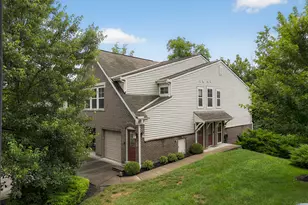 2539 Paragon Mill Dr, Burlington, KY 41005 - Photo 2