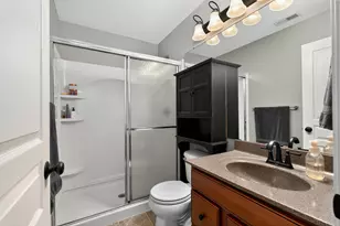 2539 Paragon Mill Dr, Burlington, KY 41005 - Photo 12