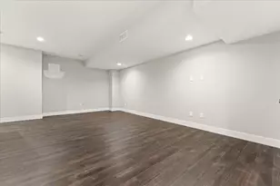 93 W 13th St, Newport, KY 41071 - Photo 28