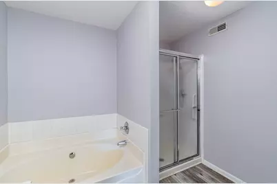 2111 Clareglen Drive #304, Crescent Springs, KY 41017 - Photo 16