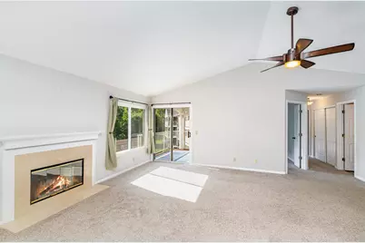 2111 Clareglen Drive #304, Crescent Springs, KY 41017 - Photo 4