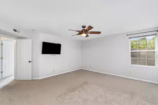 2111 Clareglen Dr, Crescent Springs, KY 41017 - Photo 12