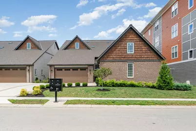 605 Manhattan Boulevard #202, Dayton, KY 41074 - Photo 2