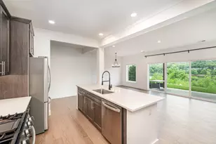 605 Manhattan Blvd, Dayton, KY 41074 - Photo 8