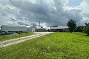 593 Michelle Dr, Germantown, KY 41044 - Photo 2