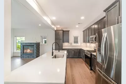 605 Manhattan Boulevard #202, Dayton, KY 41074 - Photo 8