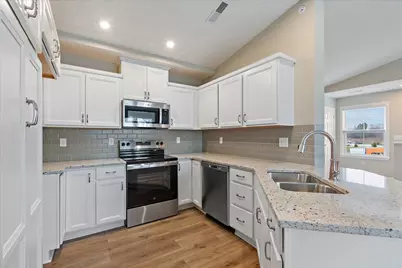 859 Walton Terrace Drive #8-305, Walton, KY 41094 - Photo 4