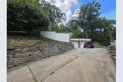 1216 E Henry Clay Avenue, Covington, KY 41011 - Photo 2