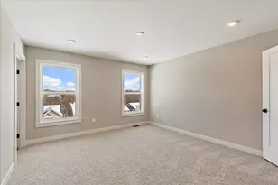 274 Meridian Wy, Fort Mitchell, KY 41017 - Photo 12