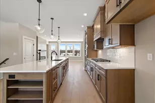 268 Meridian Wy, Fort Mitchell, KY 41017 - Photo 4