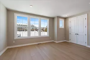 268 Meridian Wy, Fort Mitchell, KY 41017 - Photo 6