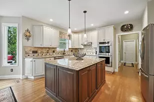 1042 Spectacular Bid Dr, Union, KY 41091 - Photo 12