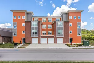 617 Manhattan Blvd, Dayton, KY 41074 - Photo 1