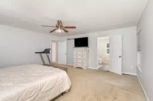 2719 Chateau Ct, Union, KY 41091 - Photo 16