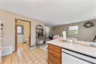 421 Forest Ave, Maysville, KY 41056 - Photo 32